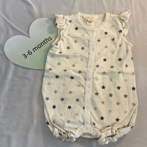 GAP - Ultra soft Organic Cotton one piece. Size 3-6  months